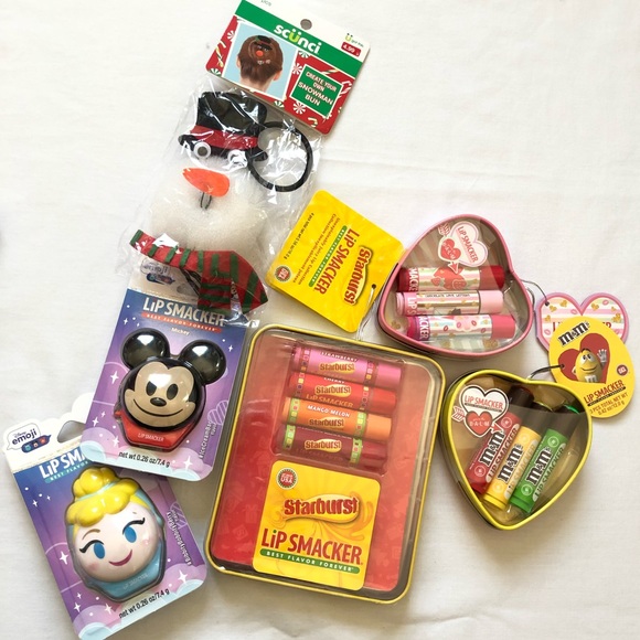 lip smacker Other - NWT girls Lip Smacker gift Set lip smacker Other - NWT girls Lip Smacker gift Set